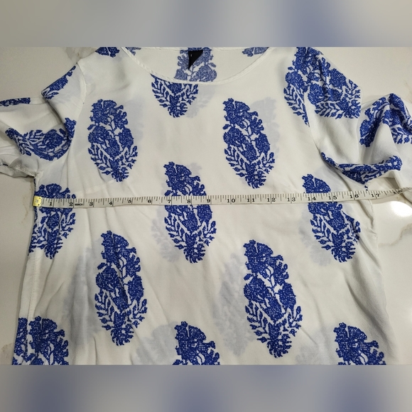 Emery Rose Blouse, blue and white color - Picture 5 of 5